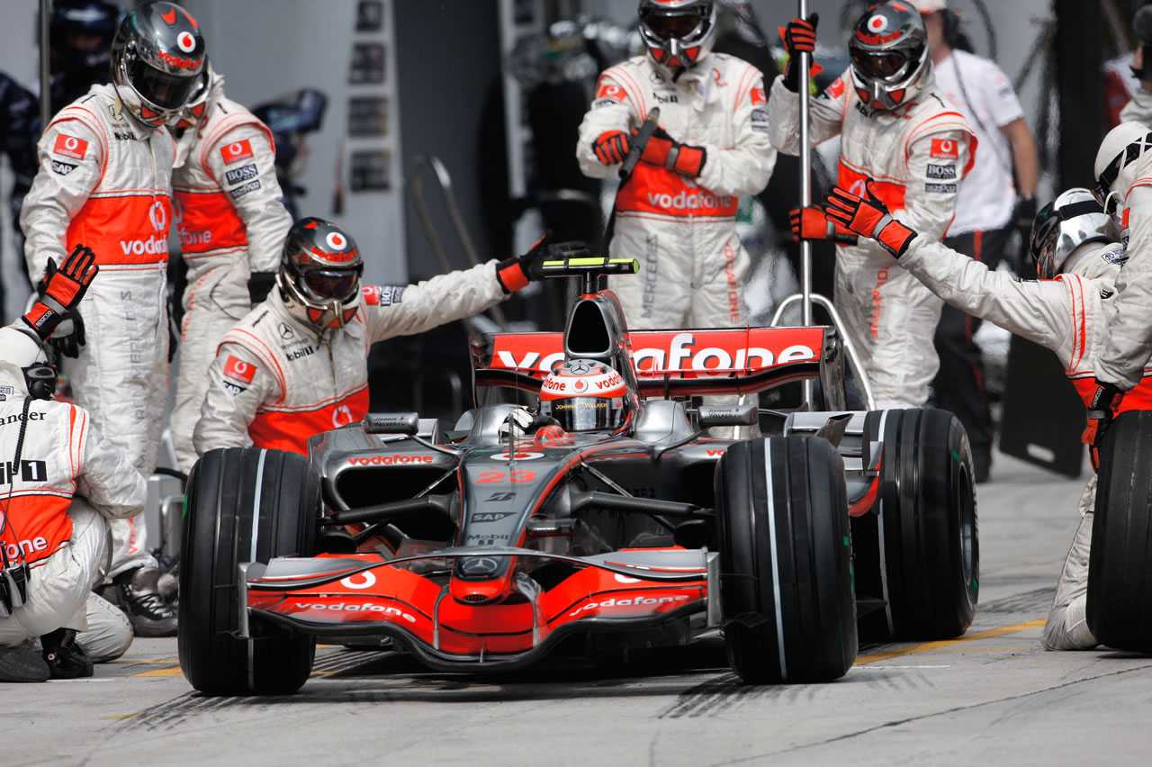 История и описание McLaren F1