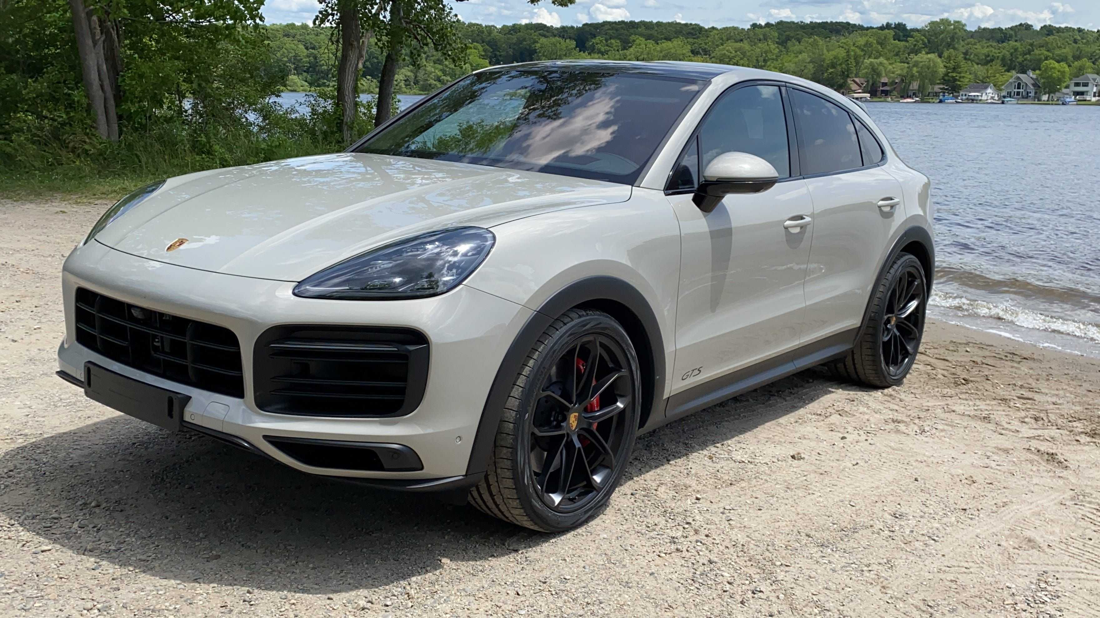 Porsche Cayenne GTS 2020