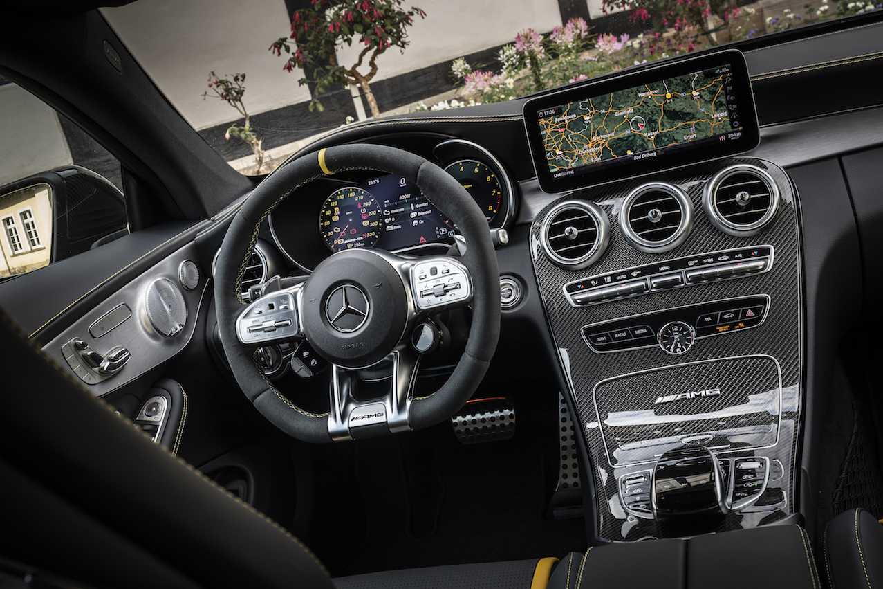 Mercedes-amg e 63 s 2021 года - универсал | тест-драйв