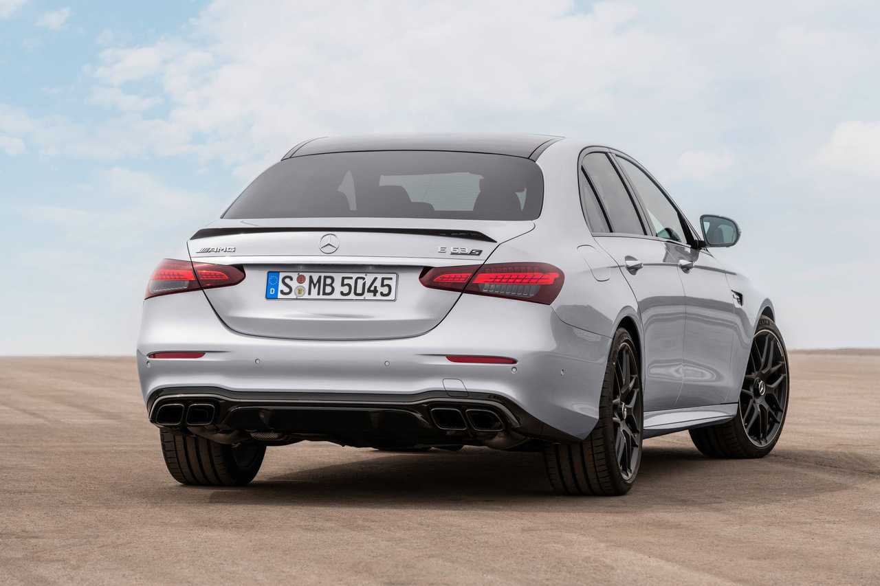 Показан новый 2018 mercedes amg e63 | фото, технические характеристики