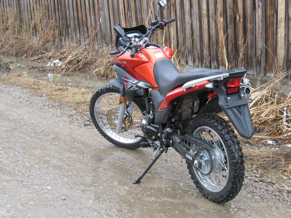 Мотоцикл racer ranger rc250-gy8a с двигателем 270 куб/см 26 л.с. с водяным охлаждением с птс