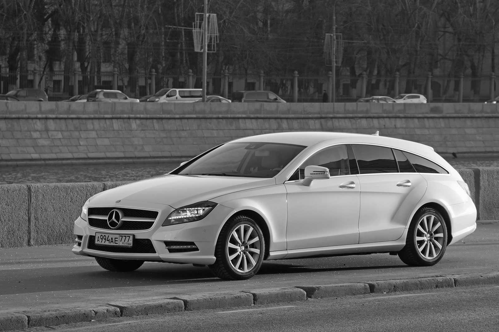 Обзор универсала Mercedes-Benz CLS Shooting Brake 2014-2015 Технические характеристики, фото и цены нового Мерседес ЦЛС Шутин Брейк после рестайлинга