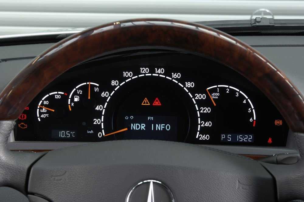 Mercedes-benz w140