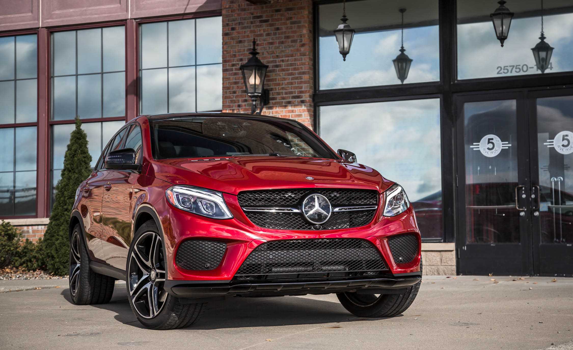 Mercedes-benz gle coupe 2021 года: почему он считается одним из лучших конкурентов porsche cayenne?
