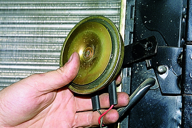 Про звуковой сигнал ваз 2107: особенности ремонта и модернизации