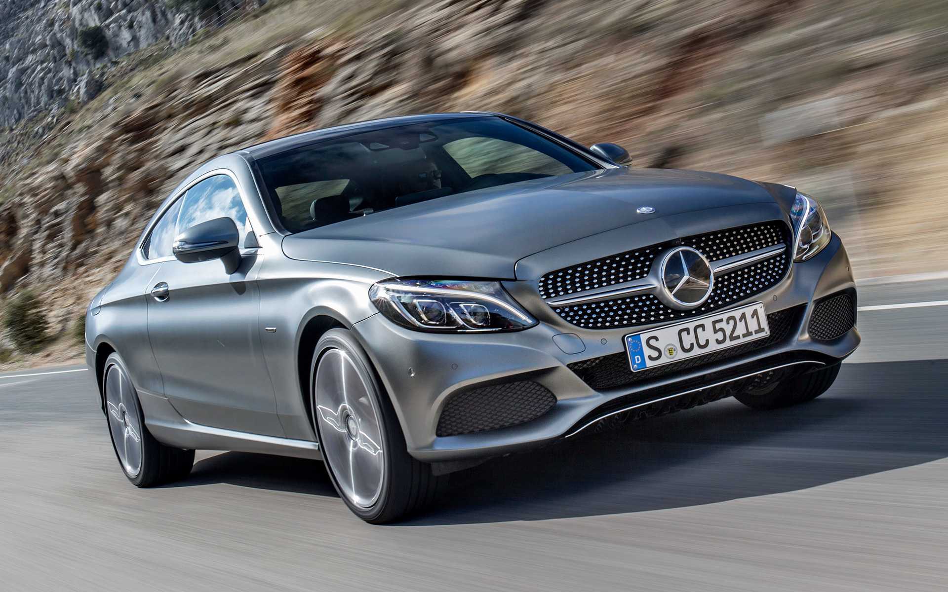 Mercedes-benz c-class - характеристики, комплектации, фото, видео