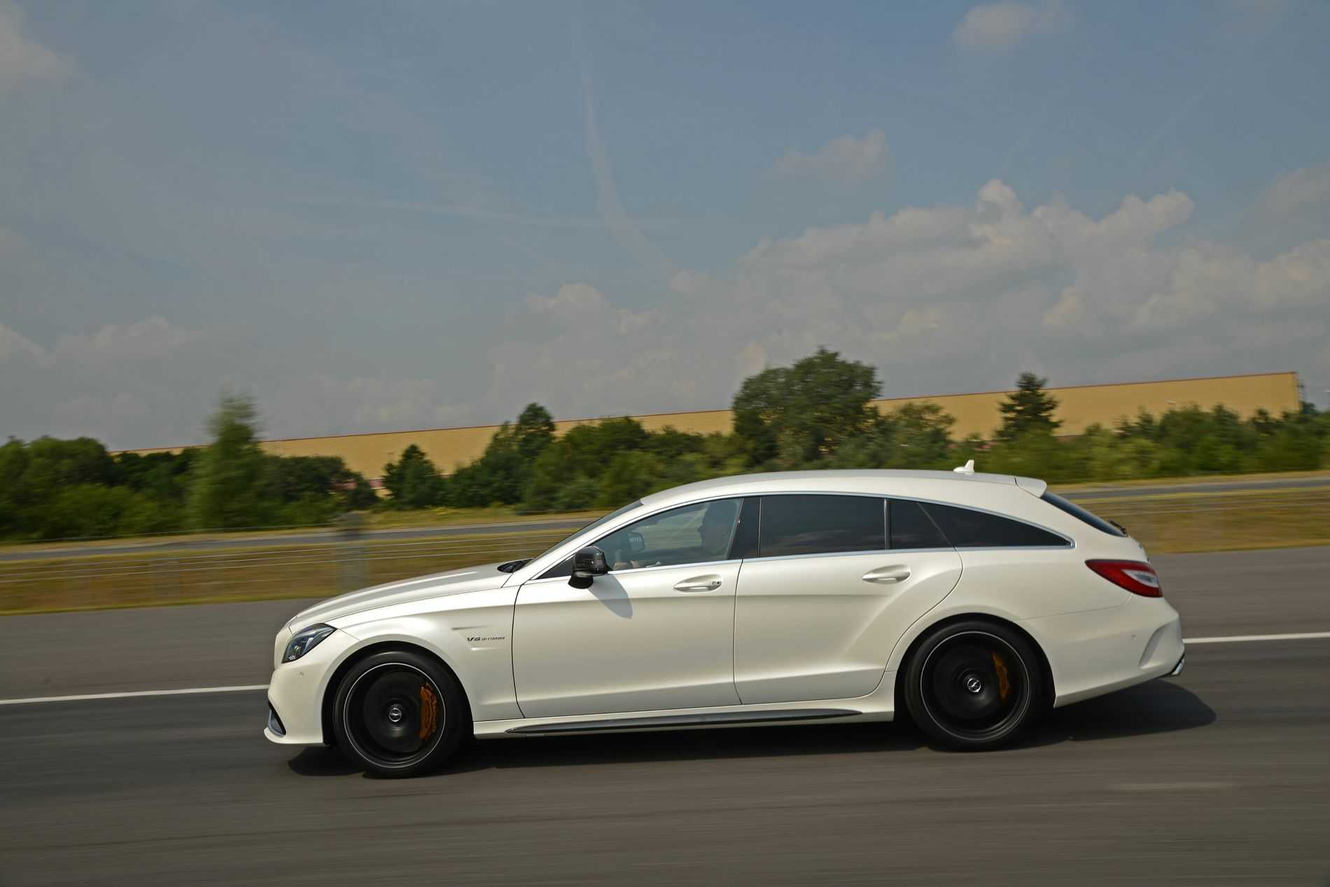 Mercedes Benz CLS 63 shooting Brake