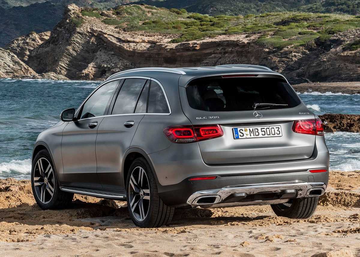 2022 mercedes-benz amg glc 63 price, review, pictures and specs | carhp